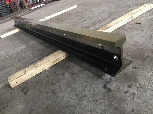 22kg\/m Rheilffordd dur ysgafn a ddefnyddir yn gyffredin