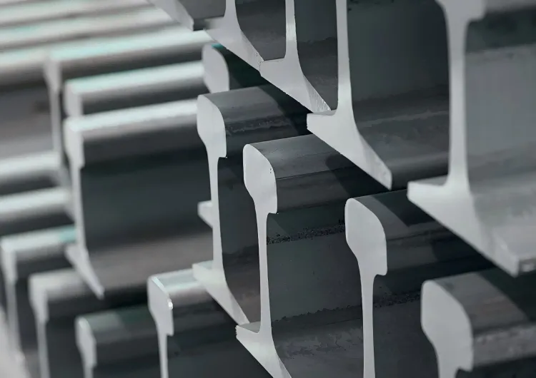 Ar gyfer mwyngloddio a chraen 43kg rheilffordd trwm u71mn