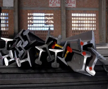 GB Safon 8kg 12kg Rheilffordd Crane